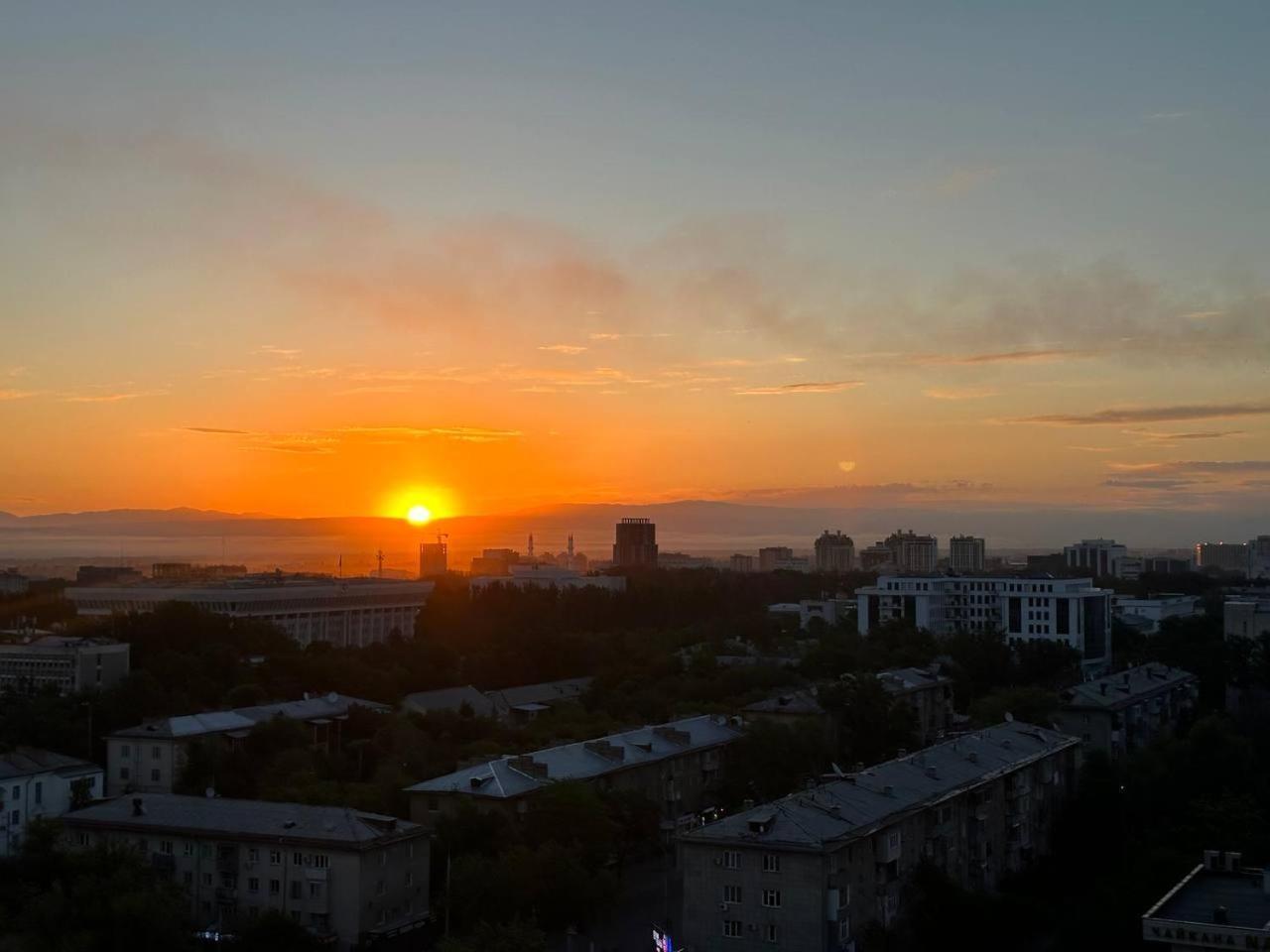 Apartment With City View On Sydykova St. 123 Bischkek Exterior foto